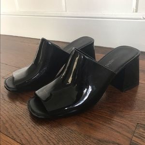 Jeffrey Campbell 2” mules size 7
